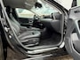 Mercedes-Benz A-klasse 250 e Advantage 218 Pk | Navigatie | Cruise | Clima | Halfleder-Stof | 17" Lichtmrtaal.