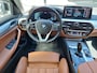 BMW 5-Serie Touring 520e Business Edition Plus Navi Leer Achteruitrijcamera Electrische verstelbare stoel 18 inch Stoelverwarming