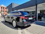 BMW 5-Serie Touring 520e Business Edition Plus Navi Leer Achteruitrijcamera Electrische verstelbare stoel 18 inch Stoelverwarming