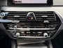 BMW 5-Serie Touring 520i High Executive | M-Pakket | Leder | Trekhaak