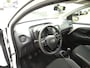 Toyota Aygo 1.0 VVT-i x-fun Airco, elektrische ramen, centrale vergrendeling, enz.