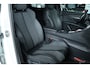 Peugeot 5008 1.2 Turbo Allure | 7-Persoons | Adapt. Cruise | Trekhaak | Navigatie | Camera | Climate Control |