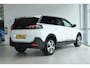 Peugeot 5008 1.2 Turbo Allure | 7-Persoons | Adapt. Cruise | Trekhaak | Navigatie | Camera | Climate Control |