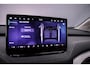 Skoda Enyaq 60 Selection 204pk Automaat Achteruitrijcamera, Adaptive cruise control, Navigatie, Stoelverwarming, LED koplampen, Stuurwiel verwarmd, Parkeersensoren