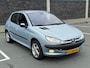Peugeot 206 1.6-16V Gentry | Autom. | CarPlay/Android | APK Nieuw | Airco | Lage KM