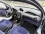 Peugeot 206 1.6-16V Gentry | Autom. | CarPlay/Android | APK Nieuw | Airco | Lage KM