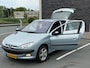 Peugeot 206 1.6-16V Gentry | Autom. | CarPlay/Android | APK Nieuw | Airco | Lage KM