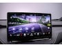 Skoda Enyaq iV 60 Sportline 180pk Automaat Warmtepomp, Adaptive cruise control, Navigatie, Achteruitrijcamera, Stuurwiel verwarmd, LED matrix koplampen, Stoelverwarming