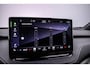 Skoda Enyaq iV 60 Sportline 180pk Automaat Warmtepomp, Adaptive cruise control, Navigatie, Achteruitrijcamera, Stuurwiel verwarmd, LED matrix koplampen, Stoelverwarming