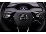 Skoda Enyaq iV 60 Sportline 180pk Automaat Warmtepomp, Adaptive cruise control, Navigatie, Achteruitrijcamera, Stuurwiel verwarmd, LED matrix koplampen, Stoelverwarming