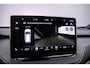 Skoda Enyaq iV 60 Sportline 180pk Automaat Warmtepomp, Adaptive cruise control, Navigatie, Achteruitrijcamera, Stuurwiel verwarmd, LED matrix koplampen, Stoelverwarming