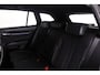 Skoda Enyaq iV 60 Sportline 180pk Automaat Warmtepomp, Adaptive cruise control, Navigatie, Achteruitrijcamera, Stuurwiel verwarmd, LED matrix koplampen, Stoelverwarming