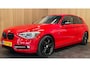 BMW 1-Serie 118i Business+|BLACK-RED EDITION|M-SPORT|AUTOMAAT|APPLE CARPLAY/ANDROID AUTO|NAVI|CLIMA+CRUISE CONTROL|PDC V+A|18'LMV|