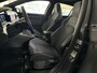 Volkswagen Golf 1.5 eTSI R-Line Pano|Keyless|Camera|IQ|Sfeer