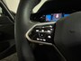 Volkswagen Golf 1.5 eTSI R-Line Pano|Keyless|Camera|IQ|Sfeer