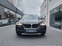 BMW X1 XDrive25e Head up display Navi Clima Cruise PDC Achteruitrij camera Trekhaak 17 inch Automatische achterklep