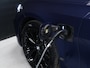 BMW 3-Serie Touring 320e FACELIFT [TREKHAAK UITKLAPBAAR, SOH: 94%, APPLE CARPLAY, ELEKTRISCH VERSTELBARE STOELEN, CAMERA, PDC V+A, VOL LEDER, LED, CRUISE CONTROL, NIEUWSTAAT]