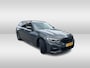 BMW 3-Serie Touring 330i High Exe. M Sport / Panoramadak / Camera / Leder / CarPlay / 19'' / Sportstoelen / Stoelverwarming / DAB / Cruise Control / Getint glas