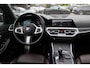 BMW 3-Serie Touring 330i High Exe. M Sport / Panoramadak / Camera / Leder / CarPlay / 19'' / Sportstoelen / Stoelverwarming / DAB / Cruise Control / Getint glas