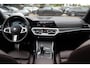 BMW 3-Serie Touring 330i High Exe. M Sport / Panoramadak / Camera / Leder / CarPlay / 19'' / Sportstoelen / Stoelverwarming / DAB / Cruise Control / Getint glas
