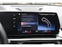 BMW iX1 xDrive30 Launch Edition 67 kWh M Sport / SoH 94% / Trekhaak / 360Camera / Head-up / Leder / CarPlay / 18'' / Keyless / Stoelverwarming / DAB / Cruise Control