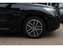 BMW iX1 xDrive30 Launch Edition 67 kWh M Sport / SoH 94% / Trekhaak / 360Camera / Head-up / Leder / CarPlay / 18'' / Keyless / Stoelverwarming / DAB / Cruise Control