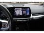 BMW iX1 xDrive30 Launch Edition 67 kWh M Sport / SoH 94% / Trekhaak / 360Camera / Head-up / Leder / CarPlay / 18'' / Keyless / Stoelverwarming / DAB / Cruise Control
