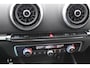 Audi A3 Limousine 1.0 TFSI Sport 3x S Line / Panoramadak / Navigatie / Parkeerhulp achter / Sportstoelen / 18'' / Zwart optiek / Cruise Control