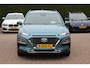 Hyundai Kona 1.6 GDI HEV Fashion Sky / Trekhaak / Camera / Head-up / KRELL Audio / Half Leder / 18'' / CarPay / Dodehoek / DAB / Cruise Control