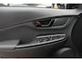Hyundai Kona 1.6 GDI HEV Fashion Sky / Trekhaak / Camera / Head-up / KRELL Audio / Half Leder / 18'' / CarPay / Dodehoek / DAB / Cruise Control
