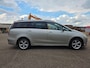 Mitsubishi Grandis 2.4-16V InSport 7 peroons | Automaat