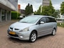 Mitsubishi Grandis 2.4-16V Intense|Nieuwe APK|7 Persoons|Set winterwielen