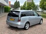 Mitsubishi Grandis 2.4-16V Intense|Nieuwe APK|7 Persoons|Set winterwielen