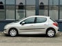 Peugeot 207 1.4-16V XR