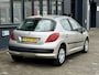 Peugeot 207 1.4-16V XR