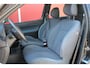 Renault Clio 1.2-16V Authentique