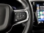 Volvo XC40 1.5 T5 Recharge R-Design 252Pk Automaat (APPLE CARPLAY, GROOT NAVI, STUUR/STOELVERWARMING, LEDER/ALCANTARA, GETINT GLAS, SPORTSTOELEN, CAMERA, ELEK ACHTERKLEP, NIEUWE APK, NIEUWSTAAT)