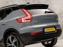 Volvo XC40 1.5 T5 Recharge R-Design 252Pk Automaat (APPLE CARPLAY, GROOT NAVI, STUUR/STOELVERWARMING, LEDER/ALCANTARA, GETINT GLAS, SPORTSTOELEN, CAMERA, ELEK ACHTERKLEP, NIEUWE APK, NIEUWSTAAT)