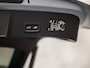 Volvo XC40 1.5 T5 Recharge R-Design 252Pk Automaat (APPLE CARPLAY, GROOT NAVI, STUUR/STOELVERWARMING, LEDER/ALCANTARA, GETINT GLAS, SPORTSTOELEN, CAMERA, ELEK ACHTERKLEP, NIEUWE APK, NIEUWSTAAT)