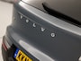 Volvo XC40 1.5 T5 Recharge R-Design 252Pk Automaat (APPLE CARPLAY, GROOT NAVI, STUUR/STOELVERWARMING, LEDER/ALCANTARA, GETINT GLAS, SPORTSTOELEN, CAMERA, ELEK ACHTERKLEP, NIEUWE APK, NIEUWSTAAT)