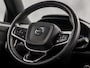 Volvo XC40 1.5 T5 Recharge R-Design 252Pk Automaat (APPLE CARPLAY, GROOT NAVI, STUUR/STOELVERWARMING, LEDER/ALCANTARA, GETINT GLAS, SPORTSTOELEN, CAMERA, ELEK ACHTERKLEP, NIEUWE APK, NIEUWSTAAT)