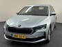 Skoda Octavia Combi 1.5 TSI MHEV Business Selection Camera / PDC / Trekhaak / Stoel & Stuurverw. / Carplay / Standkachel