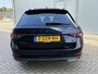 Skoda Superb Combi 1.4 TSI iV Business Edition / Adaptieve Cruise Control / Elektrisch schuif/kantel dak / Automaat / Navigatie / Camera / Climate Control / Stoelverwarming / Elektrische stoelen + Geheugen