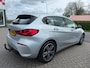 BMW 1-Serie 118i High Executive. RIJKLAARPRIJS! TREKHAAK/AUTOMAAT/SPORTSTOELEN