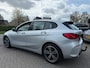 BMW 1-Serie 118i High Executive. RIJKLAARPRIJS! TREKHAAK/AUTOMAAT/SPORTSTOELEN