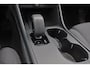 Volvo EX40 Extended Range Plus 82 kWh - IntelliSafe Assist & Surround - Harman/Kardon audio - Parkeercamera achter - Verwarmde voorstoelen & stuur - Parkeersensoren voor & achter - Draadloze tel. lader - Inklapbare trekhaak - 19' LMV