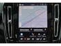 Volvo EX40 Extended Range Plus 82 kWh - IntelliSafe Assist & Surround - Harman/Kardon audio - Parkeercamera achter - Verwarmde voorstoelen & stuur - Parkeersensoren voor & achter - Draadloze tel. lader - Inklapbare trekhaak - 19' LMV