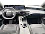 Peugeot 3008 Allure 1.2 Hybrid 145pk e-DSC6 | LAGE KM-STAND! | PANORAMIC NAVIGATION | ADAPTIVE CRUISE | KEYLESS ENTRY | CAMERA | LEDER/STOF |