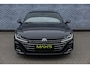 Volkswagen Arteon Shooting Brake 1.4 TSI eHybrid R-Line Business+ | Plug-in Hybrid (PHEV) | Trekhaak | Panoramadak | Discover PRO Navigatie | Matrix LED Koplampen | Nappaleder | Stoelmassage | Stoelverwarming voor en achter | Keyless Entry | Lichtmetalen Velgen 19 inch