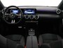 Mercedes-Benz A-klasse 180 Business Solution AMG | Night pakket | 19 inch velgen | Panoramadak | Keyless entry | Multibeam led koplampen | Apple carplay/Andorid auto |